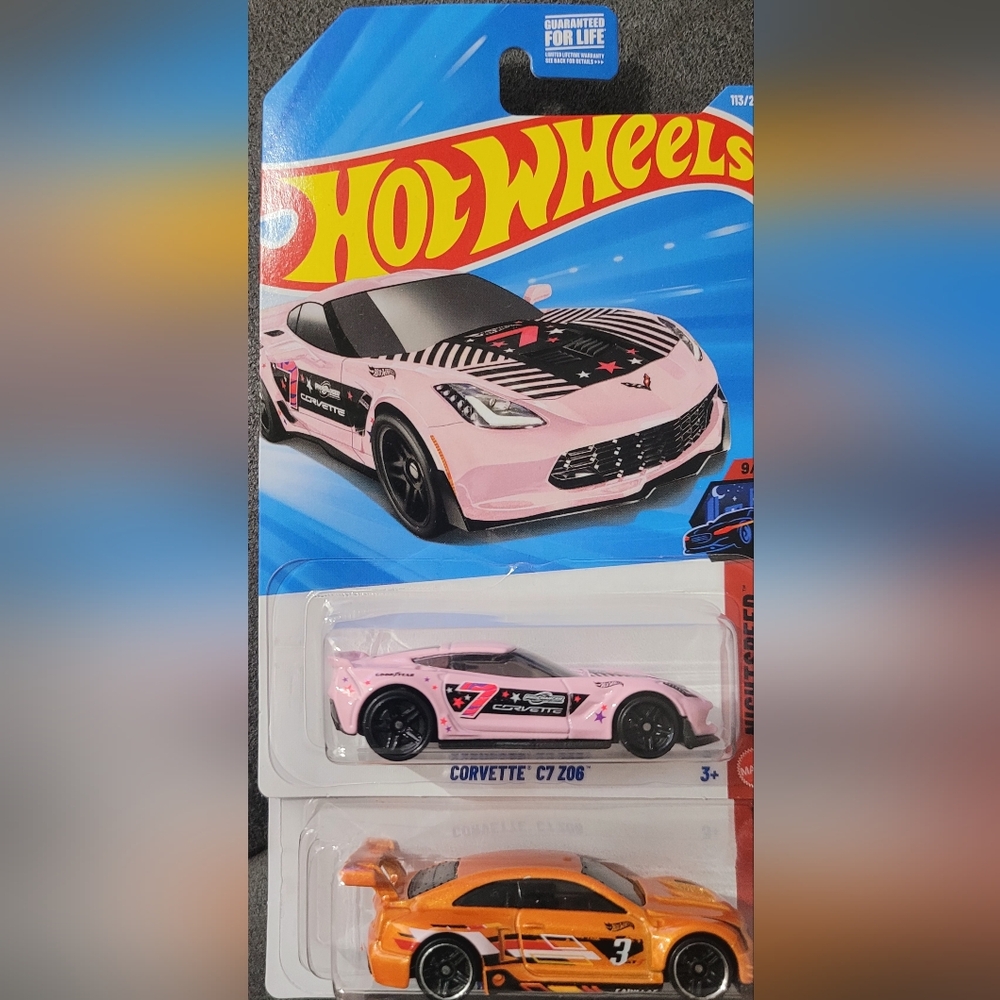 Bundle of two awesome Hot Wheels.